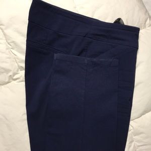 Ladies Pull-on Navy Slacks